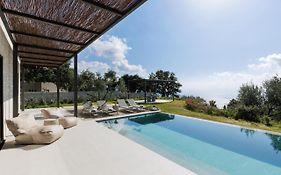 Paloubi Estate